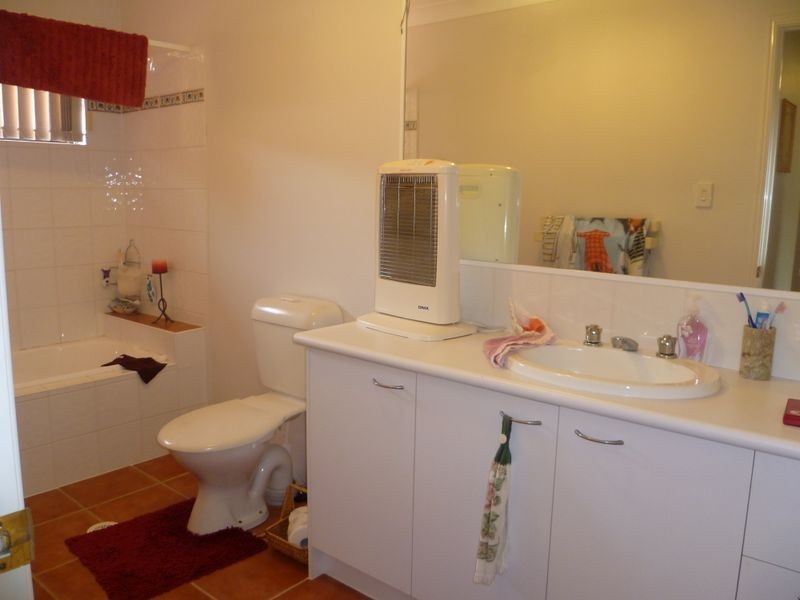 148/333 Colburn Ave, Victoria Point QLD 4165