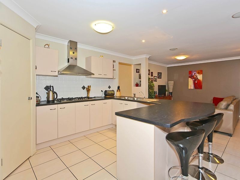 19 Gretchen Circuit, Thornlands QLD 4164
