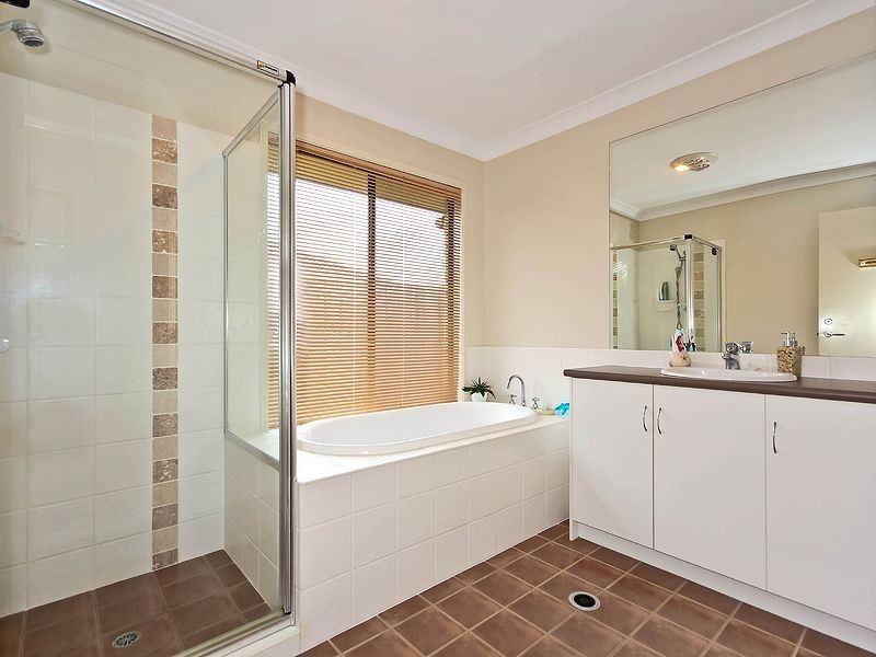 19 Gretchen Circuit, Thornlands QLD 4164
