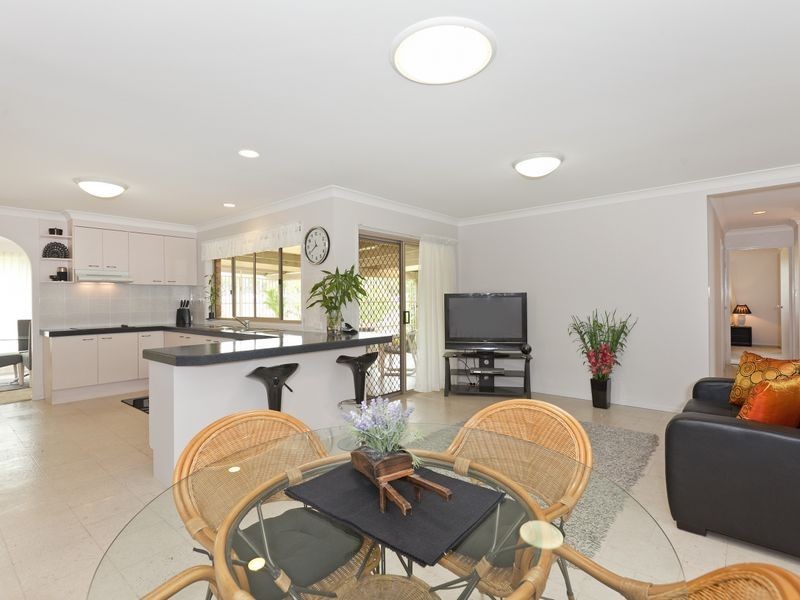 2789 Old Cleveland Road, Chandler QLD 4155