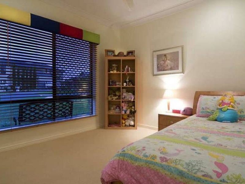 17 Horizon Place, Redland Bay QLD 4165