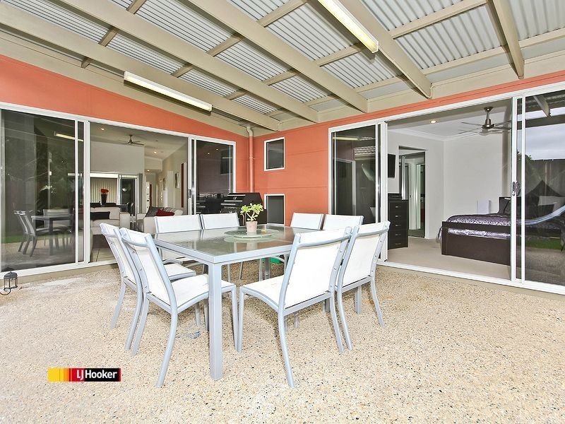 3 Lexey Crescent, Wakerley QLD 4154