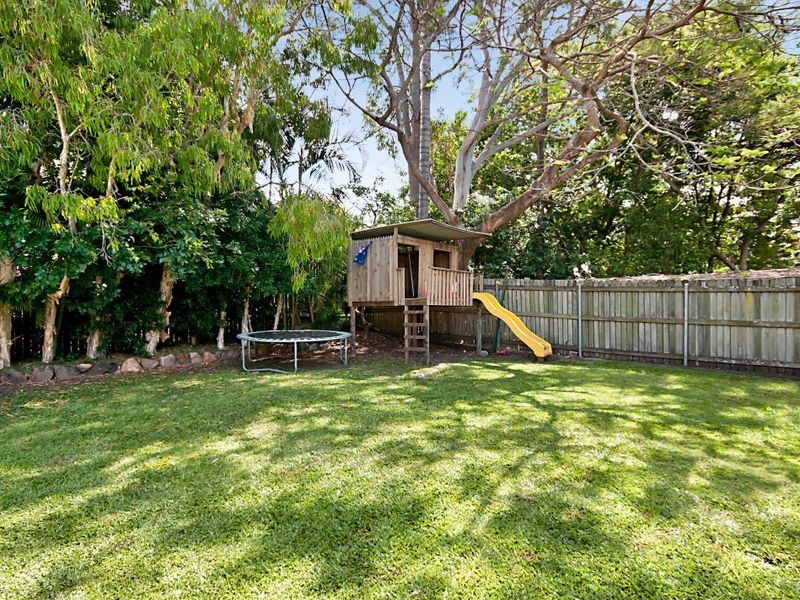 72 Holland Crescent, Capalaba QLD 4157