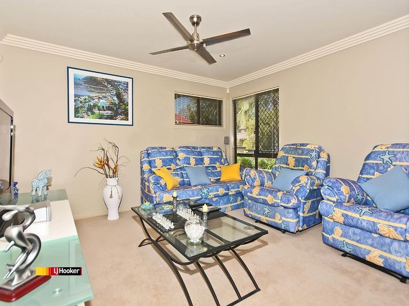 6 Bollard Court, Raby Bay QLD 4163