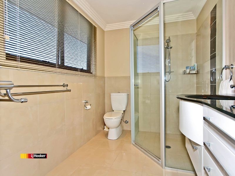 6 Bollard Court, Raby Bay QLD 4163