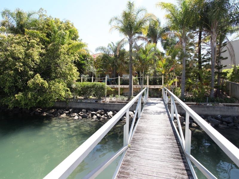 8 Binnacle Close, Cleveland QLD 4163