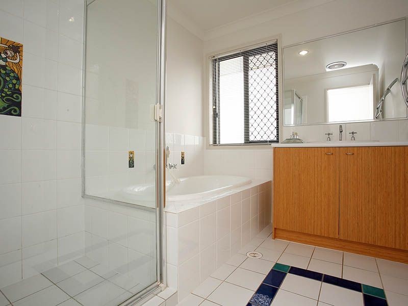 1 Moreton View Crescent, Thornlands QLD 4164
