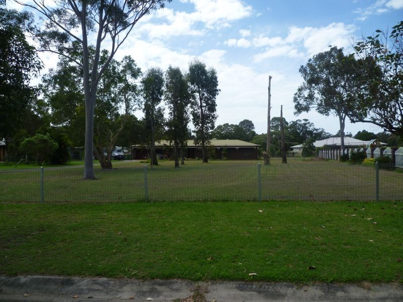 23 Whitehall Avenue, Birkdale QLD 4159