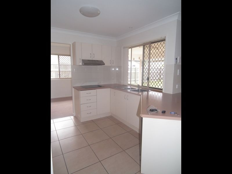 275 Herses Road, Eagleby QLD 4207