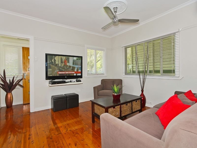 401 Wynnum North Road, Wynnum QLD 4178