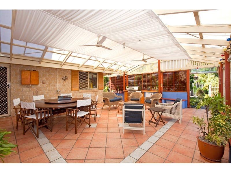 10 Poloni Place, Wellington Point QLD 4160