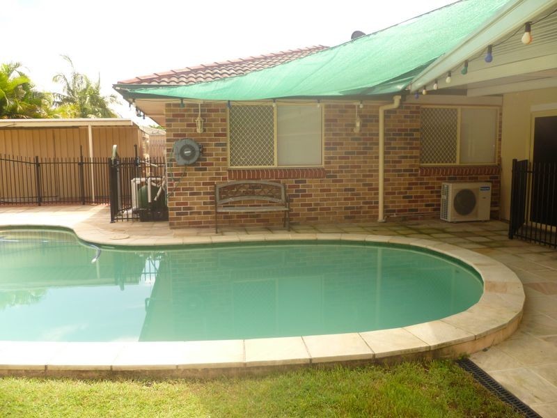 85 Collingwood Road, Birkdale QLD 4159