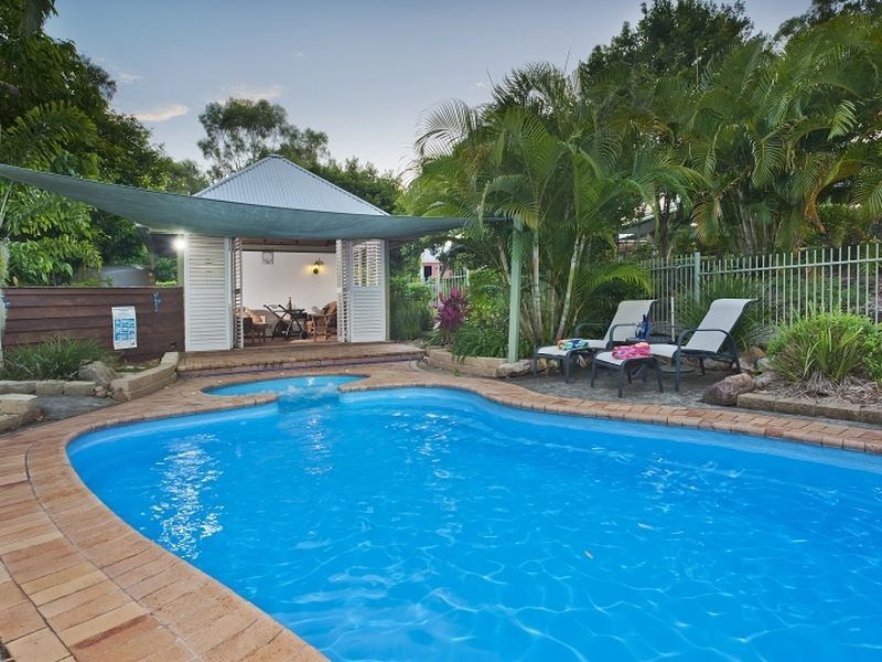 2 Solway Crescent, Carbrook QLD 4130