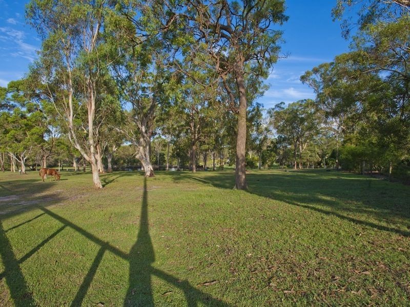 2 Solway Crescent, Carbrook QLD 4130