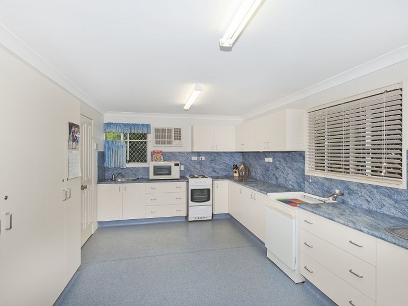 2 Solway Crescent, Carbrook QLD 4130