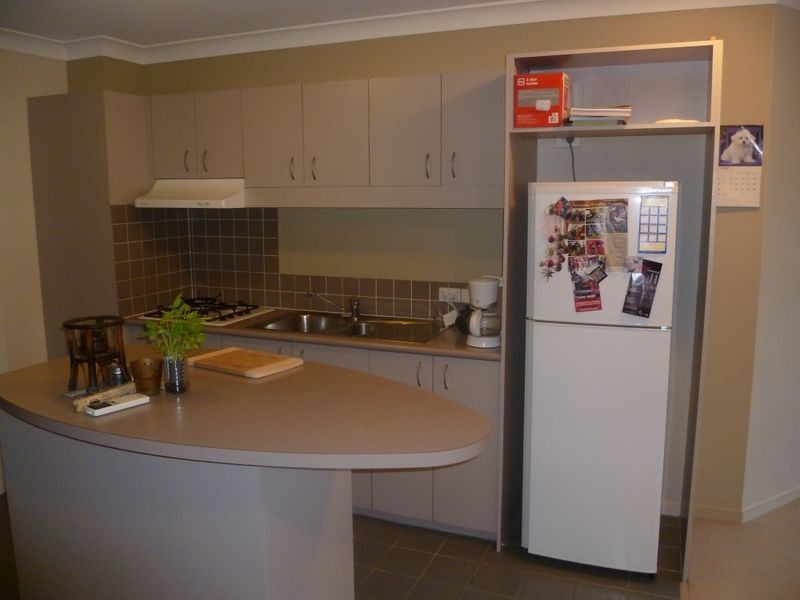 2/32 Newstead Terrace, Newstead QLD 4006