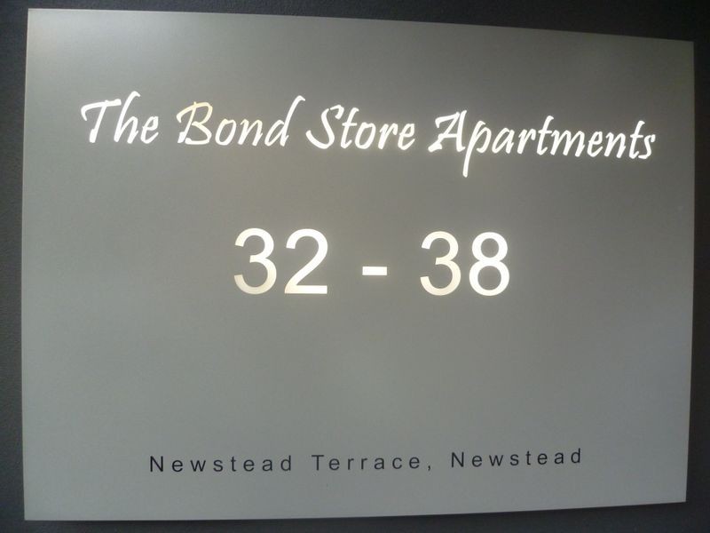 2/32 Newstead Terrace, Newstead QLD 4006