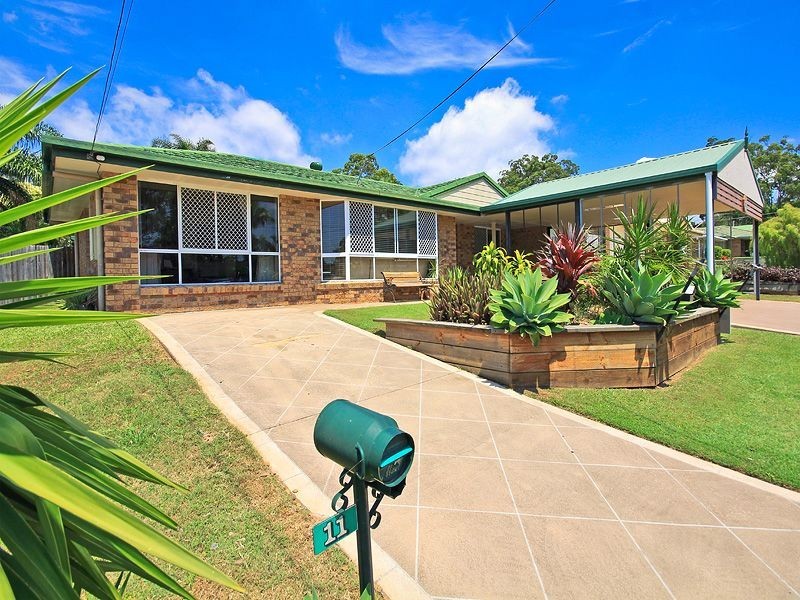 11 Surman Street, Birkdale QLD 4159