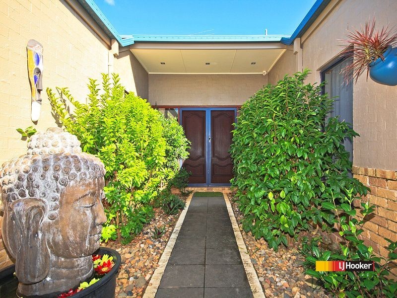 6 Kimbolton Drive, Redland Bay QLD 4165