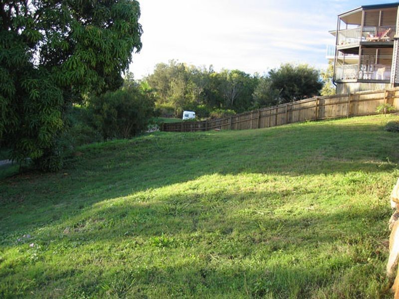 2 DUKE STREET, Wellington Point QLD 4160