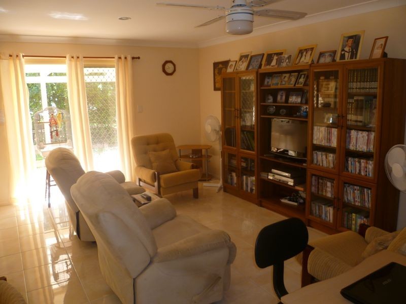 9 Montgomery Drive, Wellington Point QLD 4160