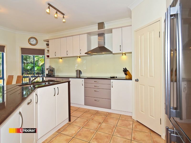 12 Dennison Court, Redland Bay QLD 4165