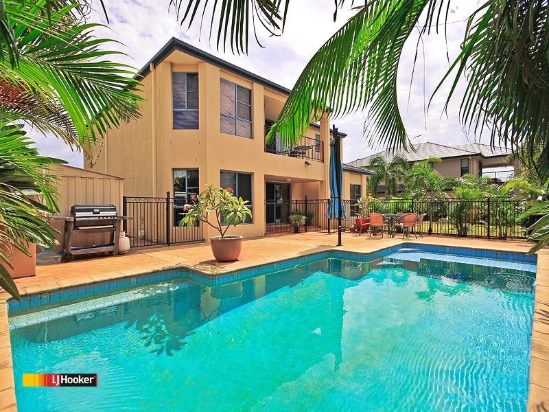 12 Dennison Court, Redland Bay QLD 4165