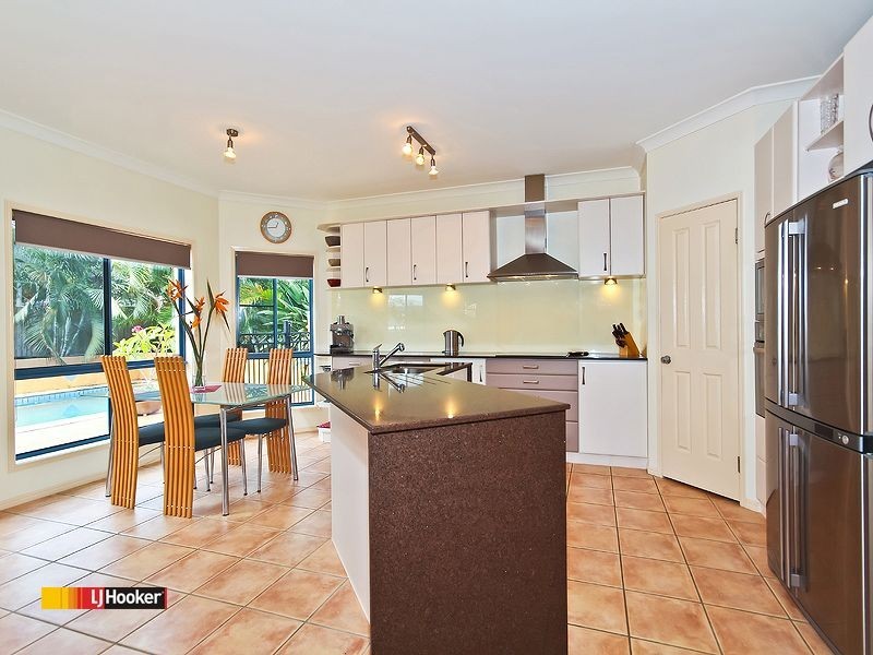 12 Dennison Court, Redland Bay QLD 4165