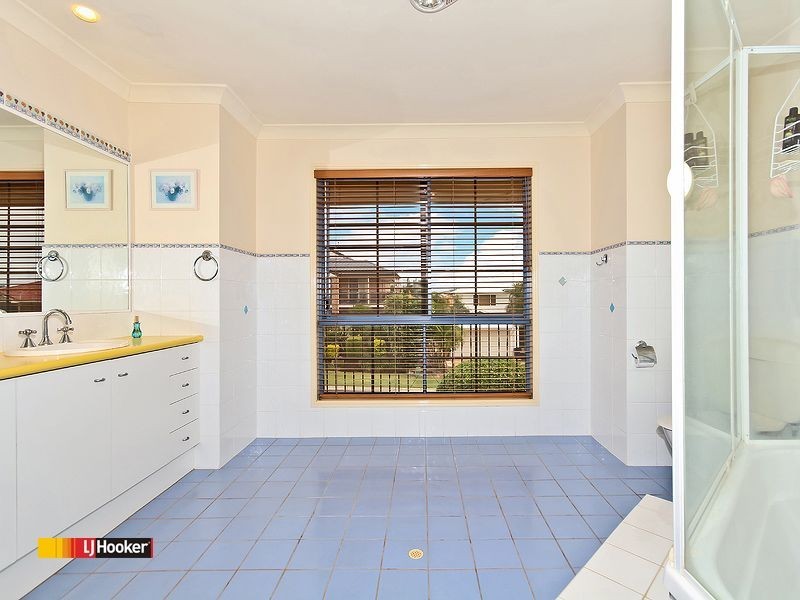 12 Dennison Court, Redland Bay QLD 4165
