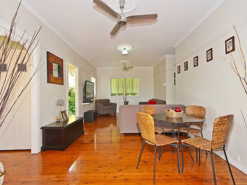 399-401 Wynnum North Road, Wynnum QLD 4178