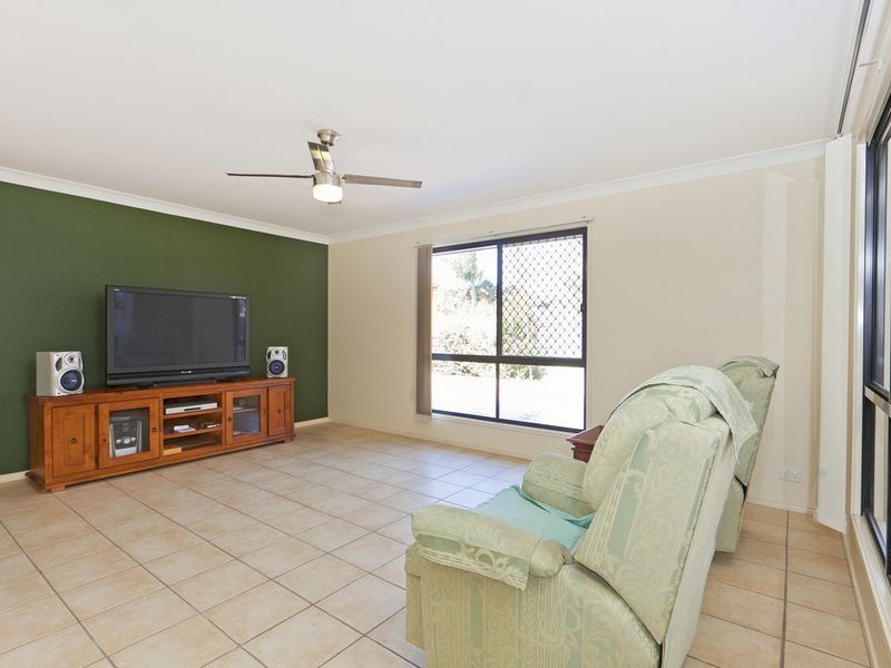 20 Hilliards Park Drive, Wellington Point QLD 4160