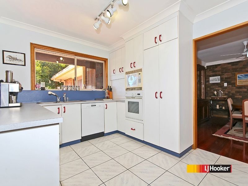 76 Main Avenue, Balmoral QLD 4171