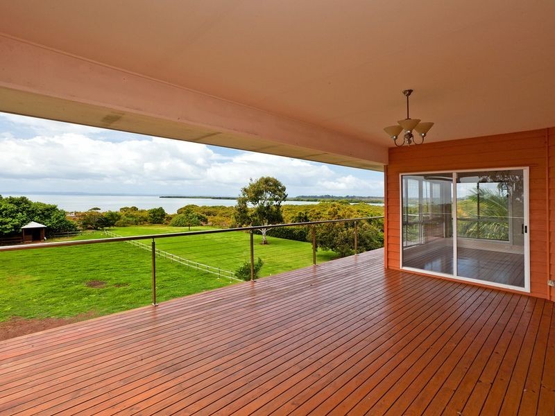 211 Main Road, Wellington Point QLD 4160