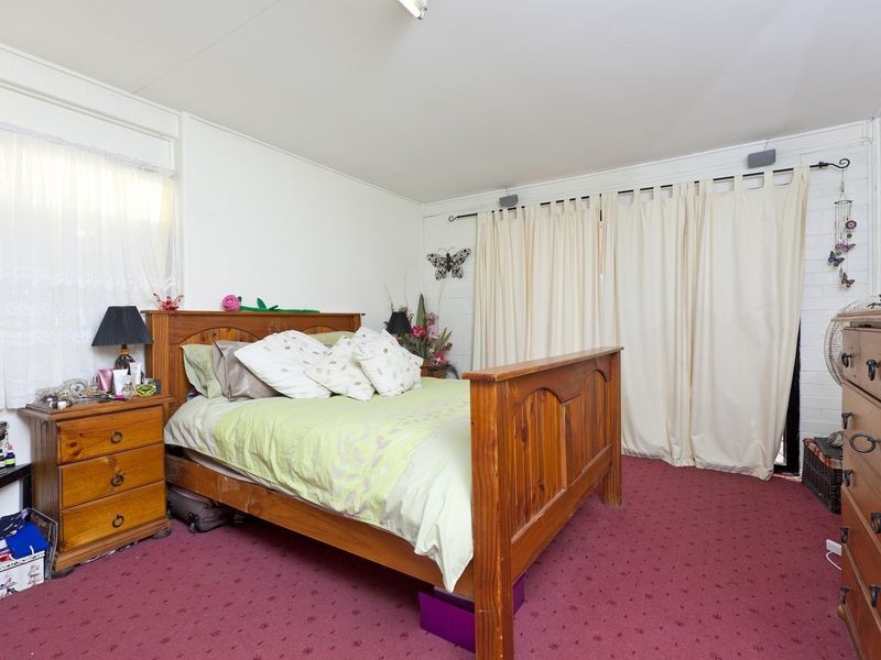 5 Bindo Place, Manly West QLD 4179