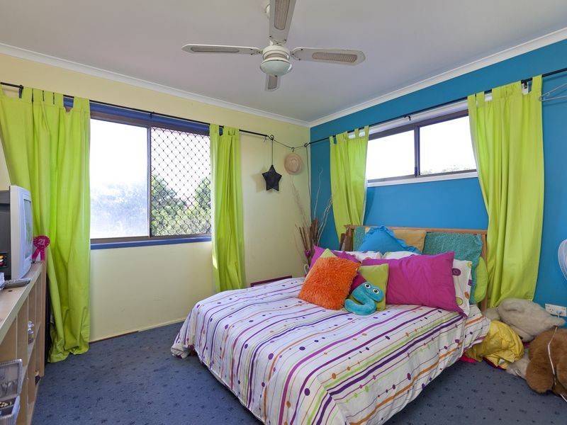 5 Bindo Place, Manly West QLD 4179