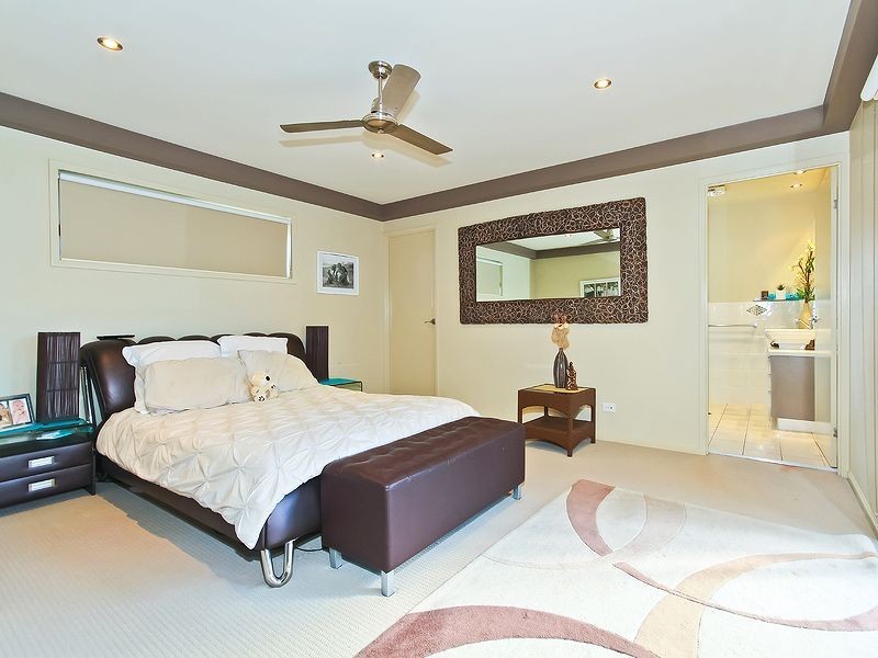 20 Kimbolton Drive, Redland Bay QLD 4165