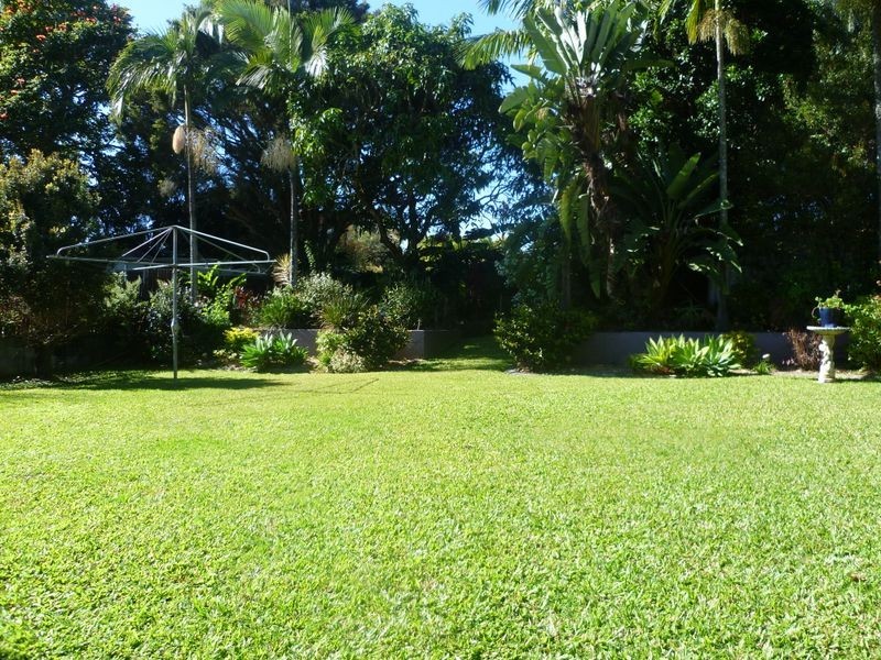 15 Parakeet Street, Birkdale QLD 4159