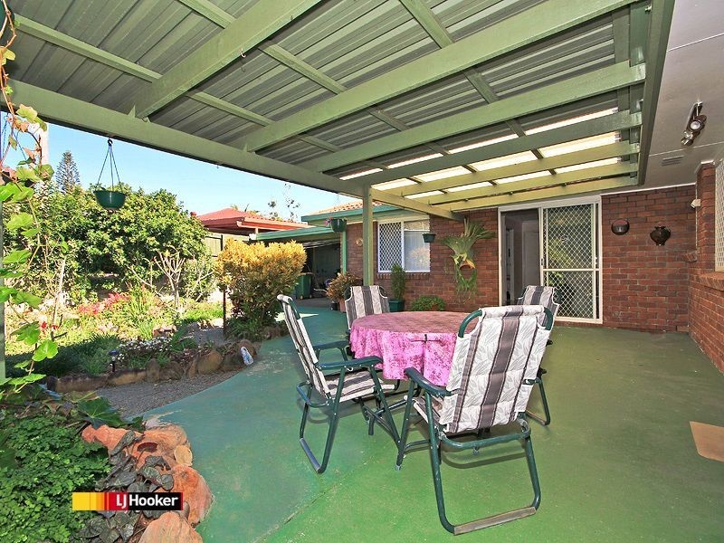 1 Bower Street, Birkdale QLD 4159