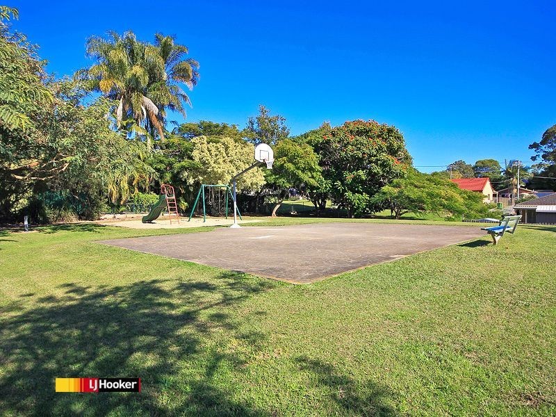 1 Bower Street, Birkdale QLD 4159