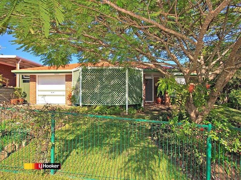 1 Bower Street, Birkdale QLD 4159