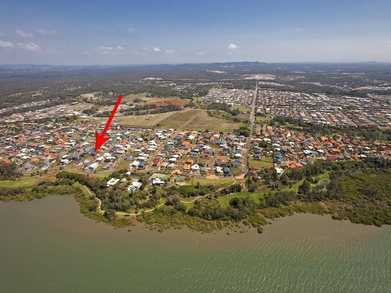 68 Penzance Drive, Redland Bay QLD 4165