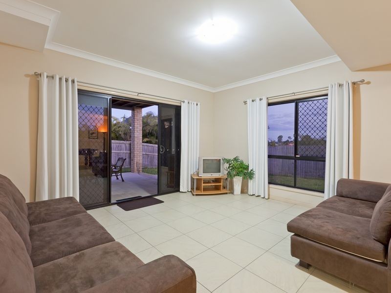 68 Penzance Drive, Redland Bay QLD 4165