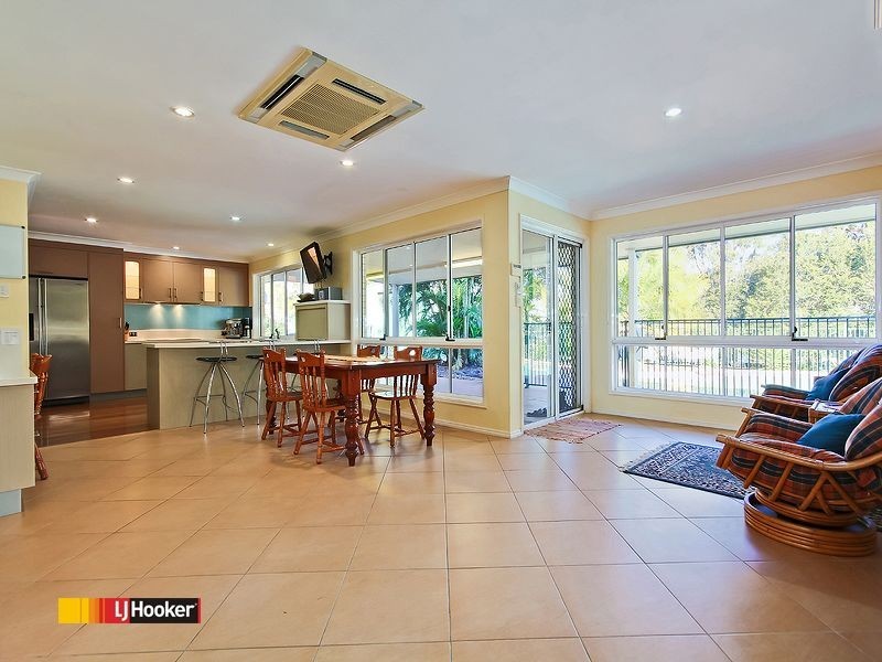 42 Peach Tree Close, Alexandra Hills QLD 4161