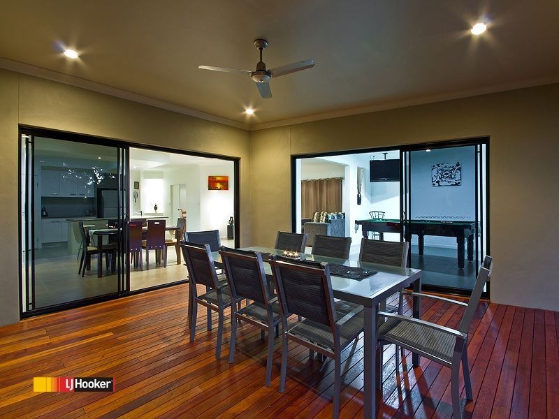 54 Hardy Road, Birkdale QLD 4159