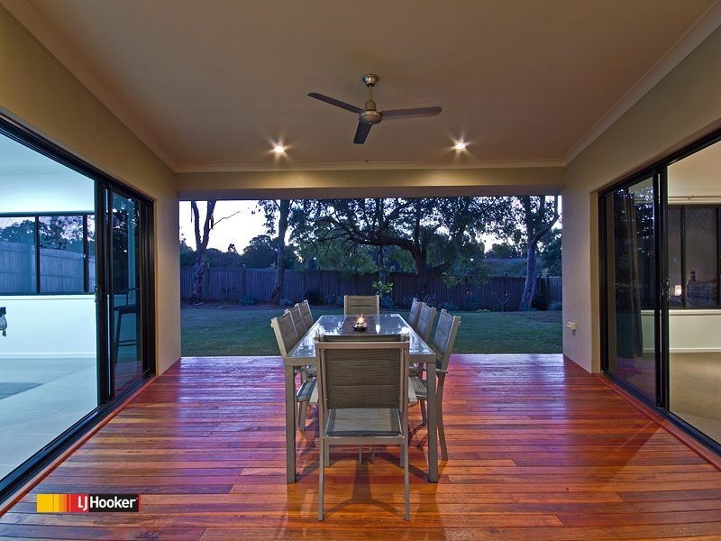 54 Hardy Road, Birkdale QLD 4159