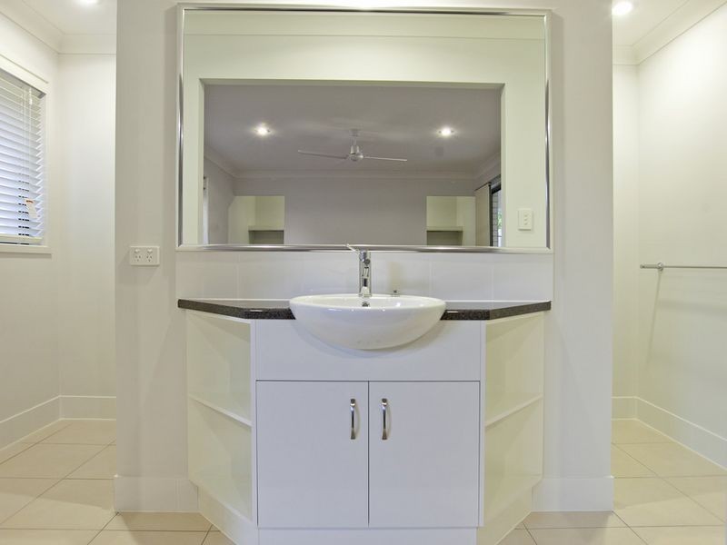 64 Princess Street, Cleveland QLD 4163