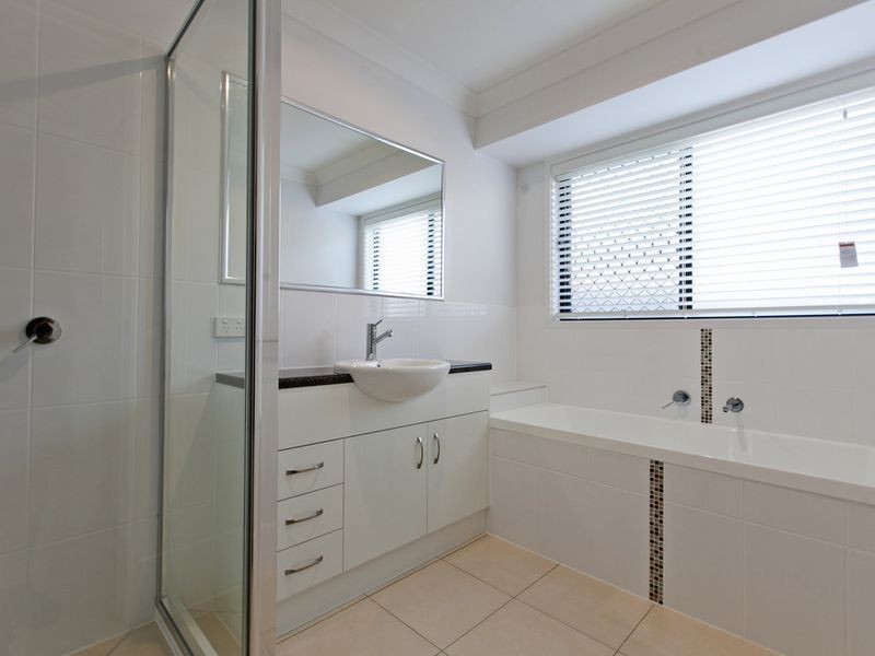 64 Princess Street, Cleveland QLD 4163