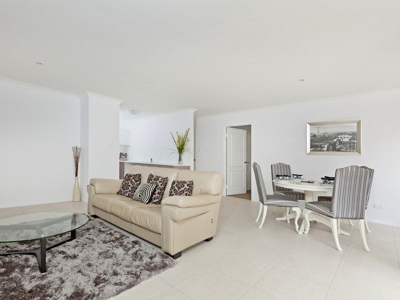 333b Old Cleveland Road, Birkdale QLD 4159