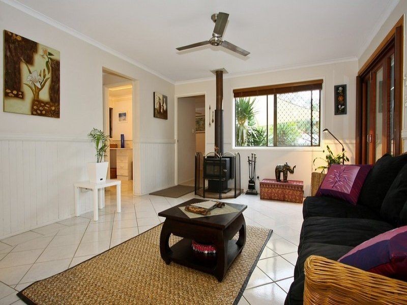 9 Oatberry Crescent, Shailer Park QLD 4128
