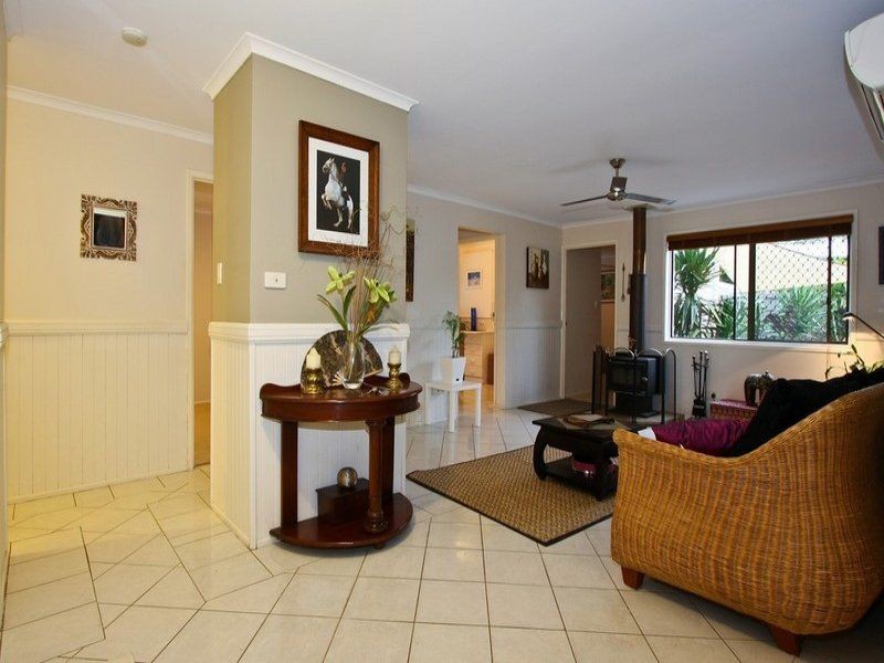 9 Oatberry Crescent, Shailer Park QLD 4128